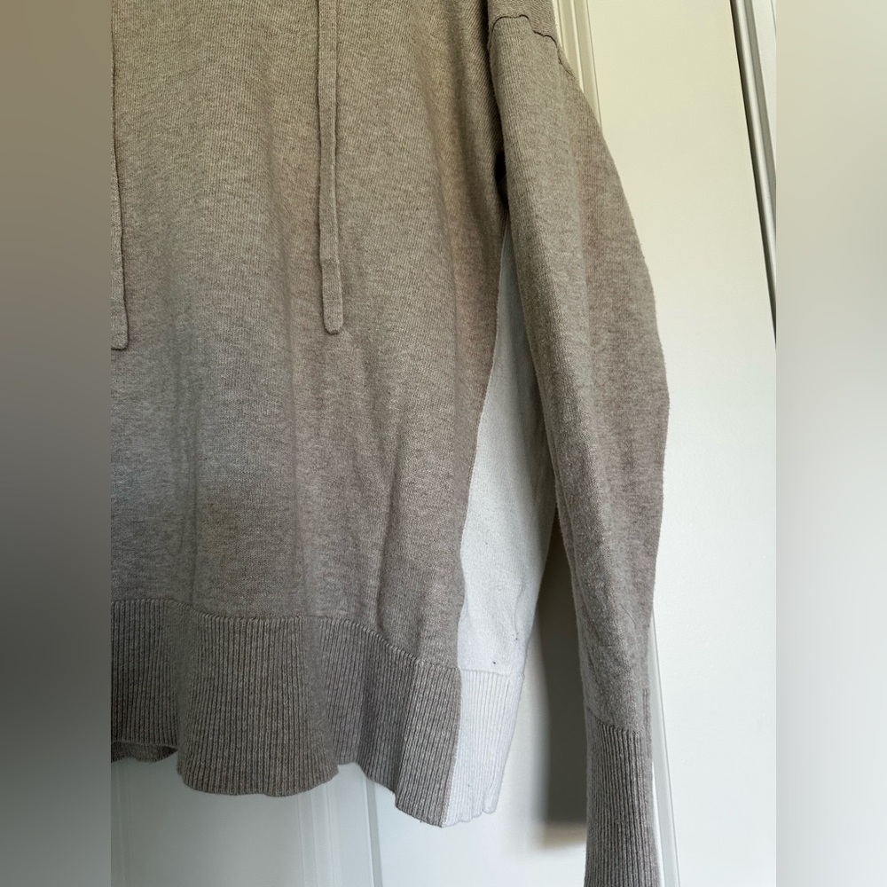 Knit Hooded Sweater Cotton Silk Blend - The White Company - Picture 4 of 10